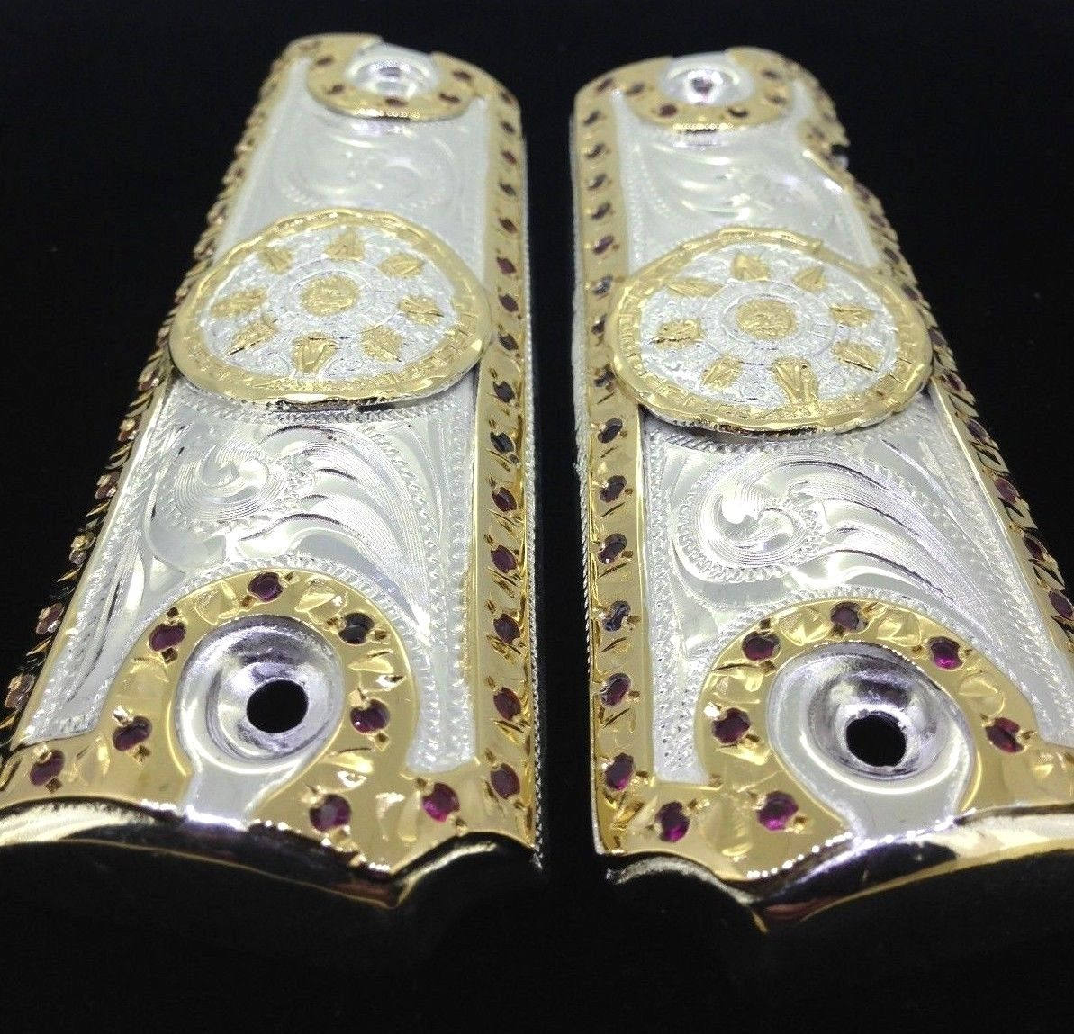 1911 Grips COLT Springfield Pearl Aztec Motif Gold Horse Medallion W Screws Vejfxlvcwe1cwvlf 1911 Grips COLT Springfield Pearl Aztec Motif Gold Horse Medallion W Screws Vejfxlvcwe1cwvlf
